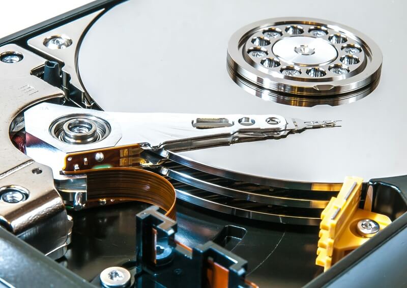 HDD(ハードディスク)の内部構造画像